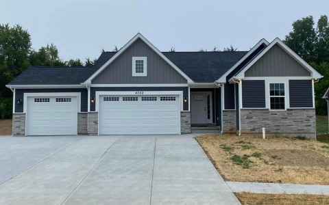 Main photo for 13805 Willow Wind Drive