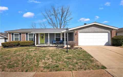 Main photo for 4753 Towne Centre Drive