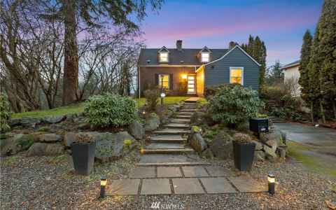Main photo for 9007 25th NW Avenue