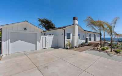 Photo for 1820 West Cliff Drive