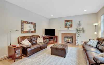 Photo for 16406 SE 165th Way