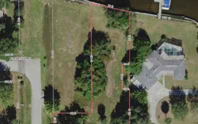 Subject lot outlined in red. Note- adjacent lot to the left is also available for purchase (T3152854