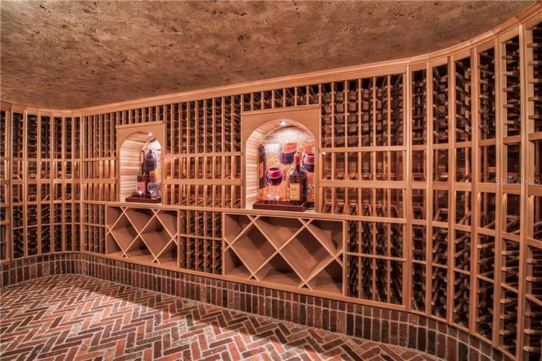 Hold over 10,000 Bottles in Chilled Wine Room