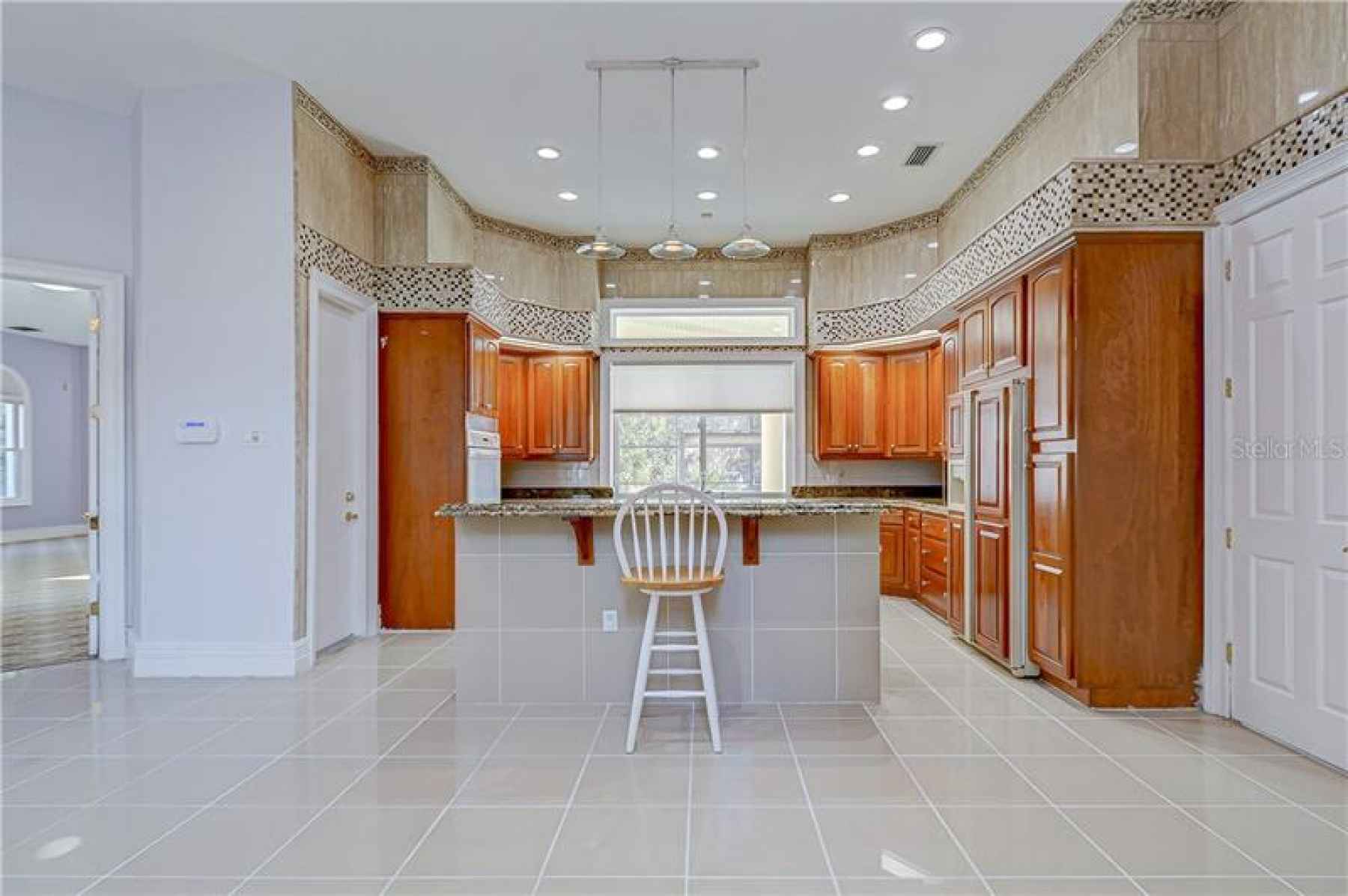 This kitchen is IMMACULATE!!