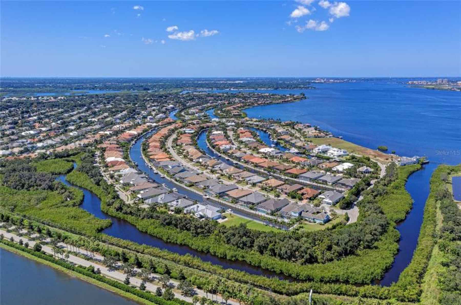 Overview of Harbour Walk and The Reserve at Harbour Walk, directly on the Manatee River.