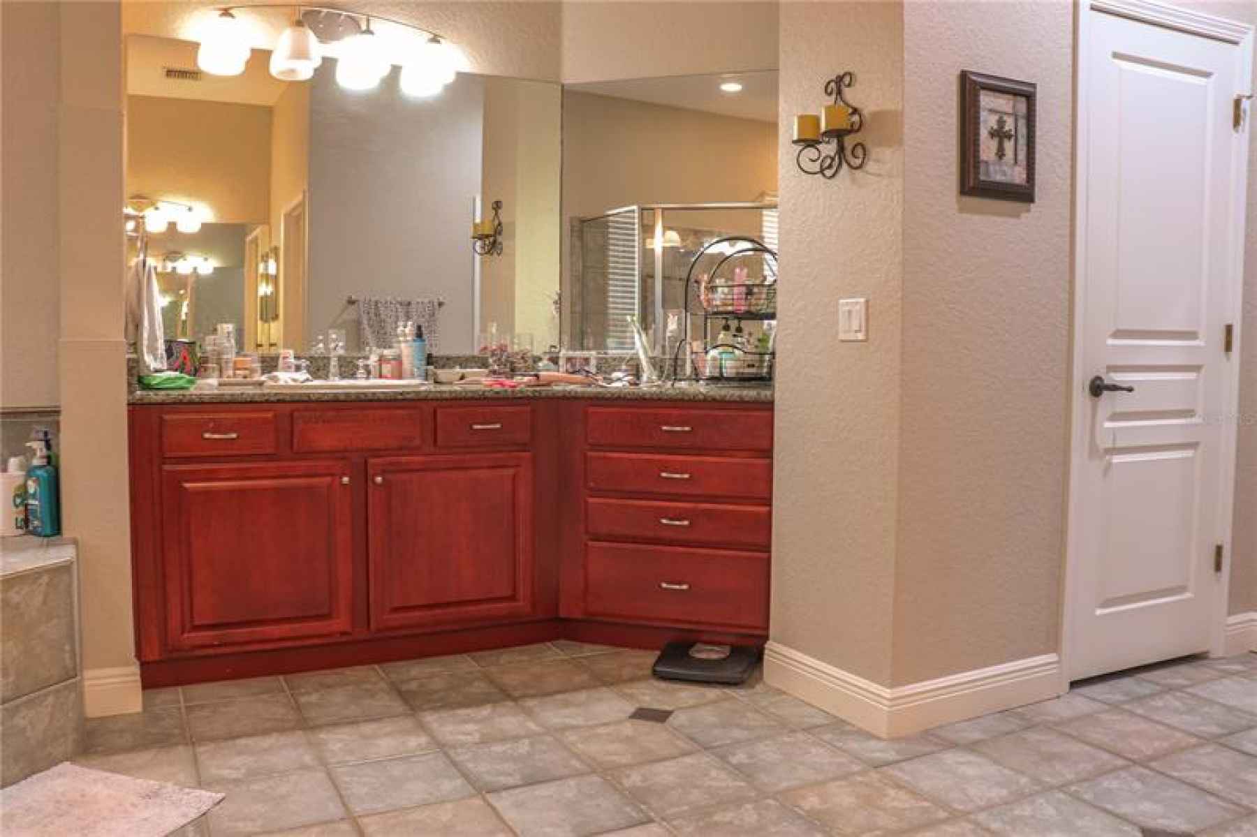MASTER BATHROOM WITH SEPARATE SINKS/COUNTER