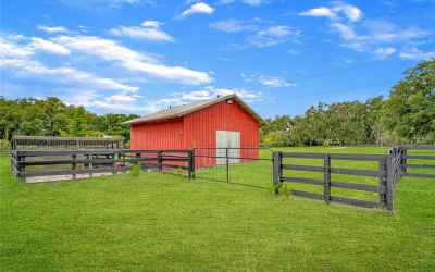Three spacious barns to store all your toys! and equipment!