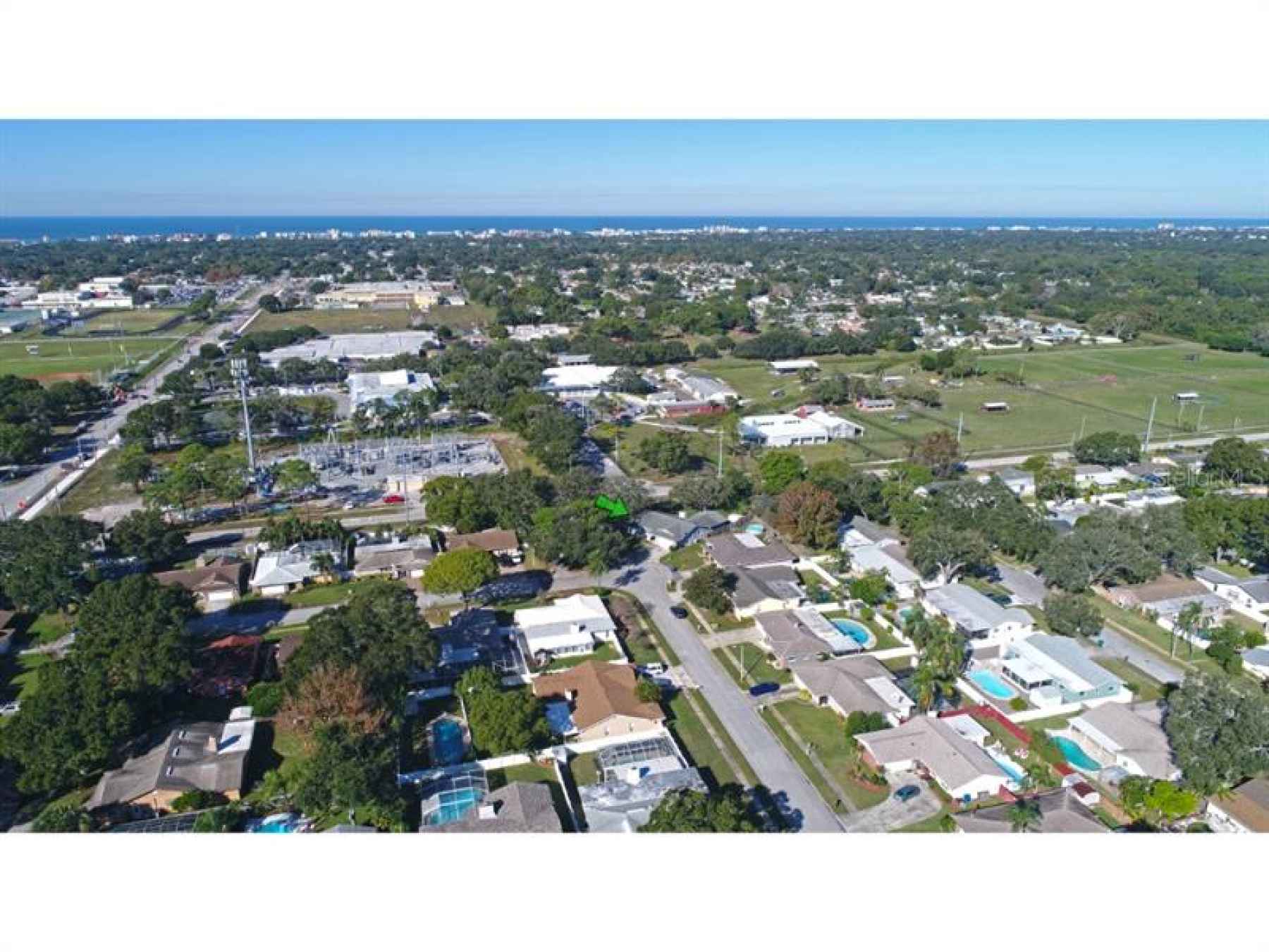 Another look at the neighborhood. Seminole schools a couple of blocks down, shown in the upper left 