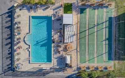 Community Pool & Shuffleboard Courts