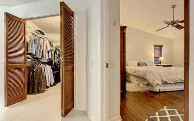 Easy access to walk-in closet