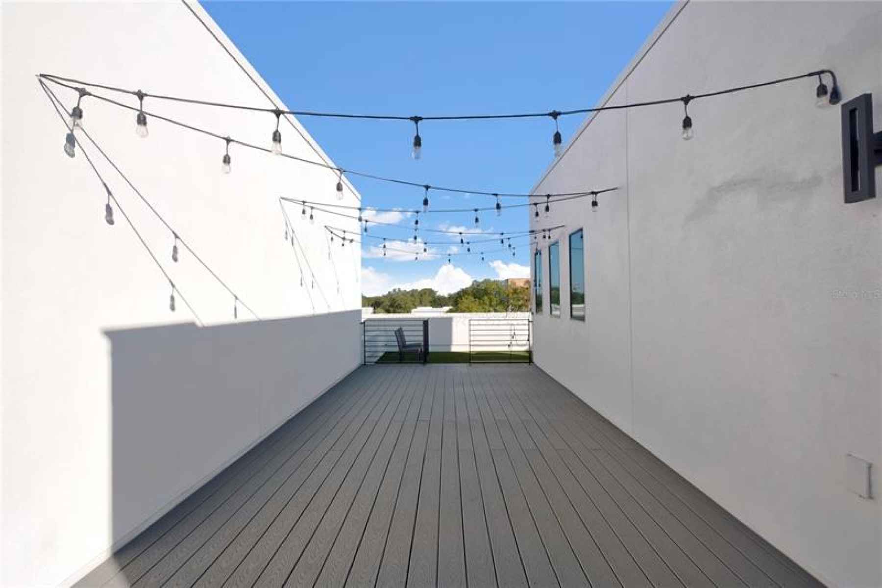 Private Rooftop Deck