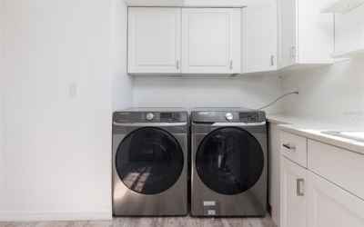 New deluxe Samsung washer and dryer